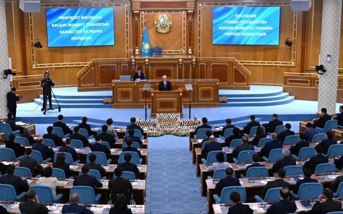 Тоқаев Қазақстанды Еуразияның логистикалық орталығына айналдыруды көздеп отыр