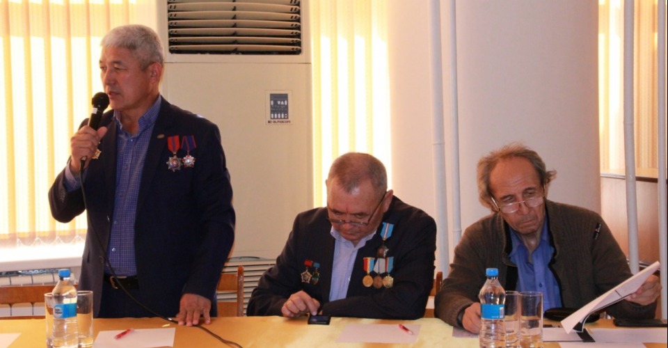 Ардагерлер өмірлік тәжірибесімен бөліскен күн