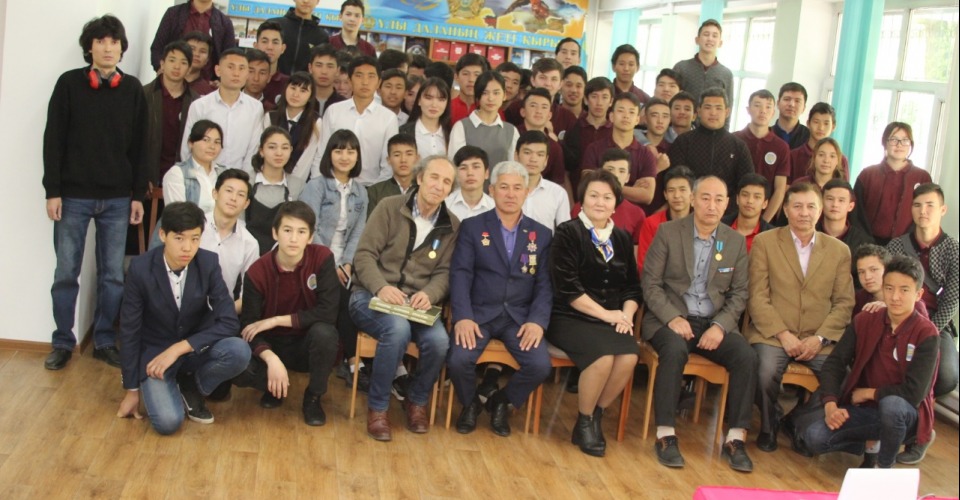 Байдəулет Құрманқожаұлымен студенттер кездесуі өтті
