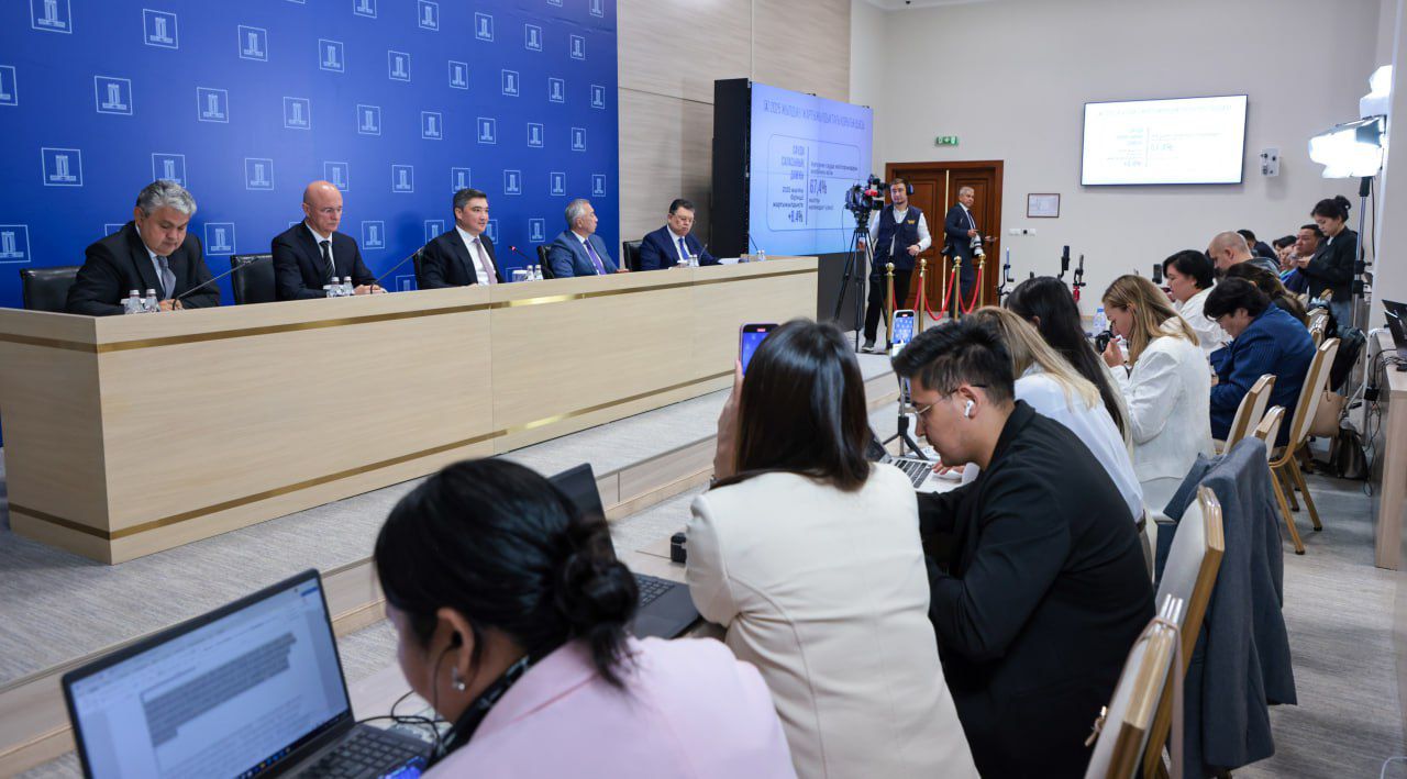 Үкімет: Банктердің экономикаға қаржы салуы бойынша қандай жұмыстар атқарылып жатыр?