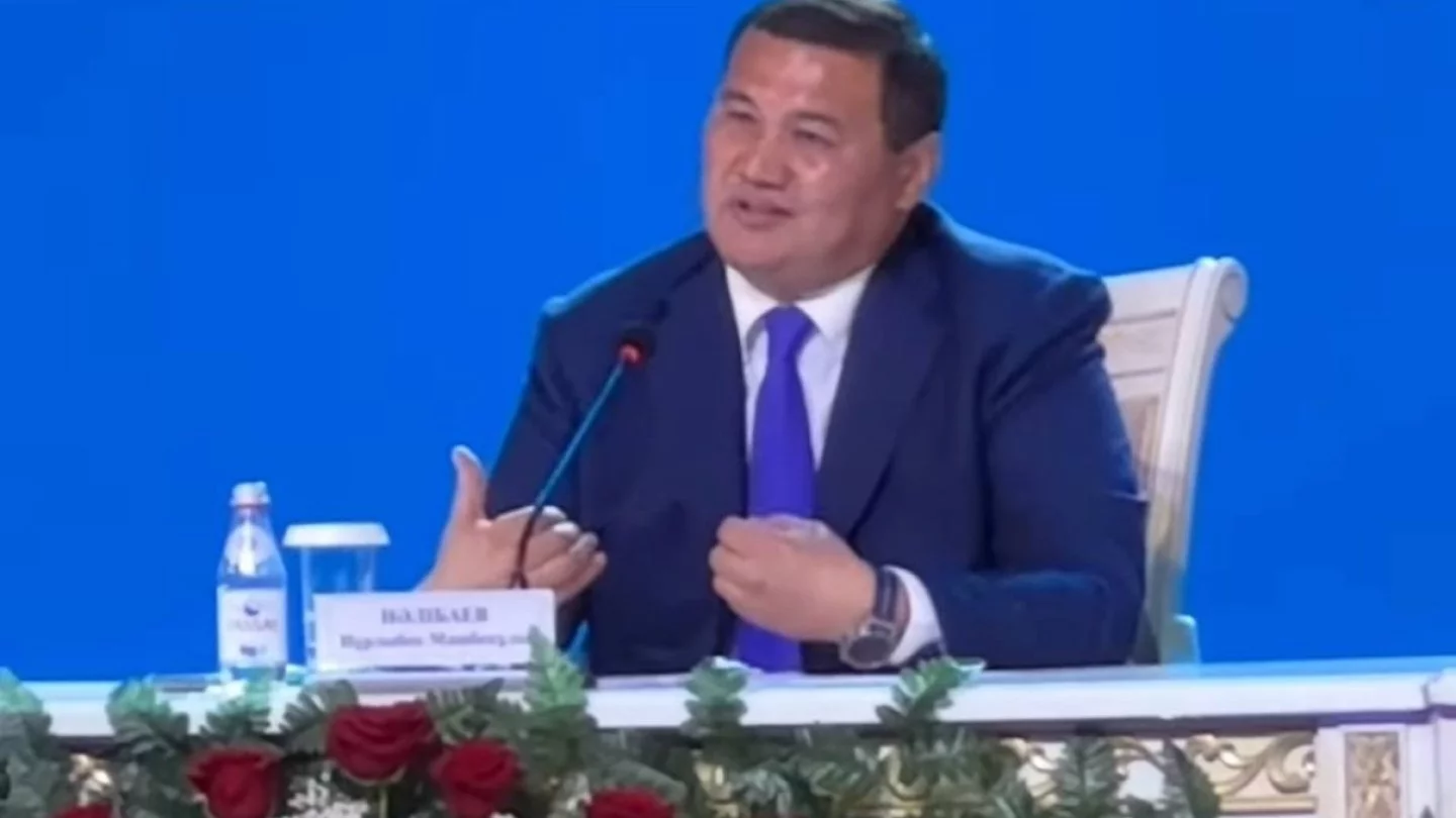 Қызылордада мұғалімдерді облыс әкімінің жазбаларына лайк басуға мәжбүрледі