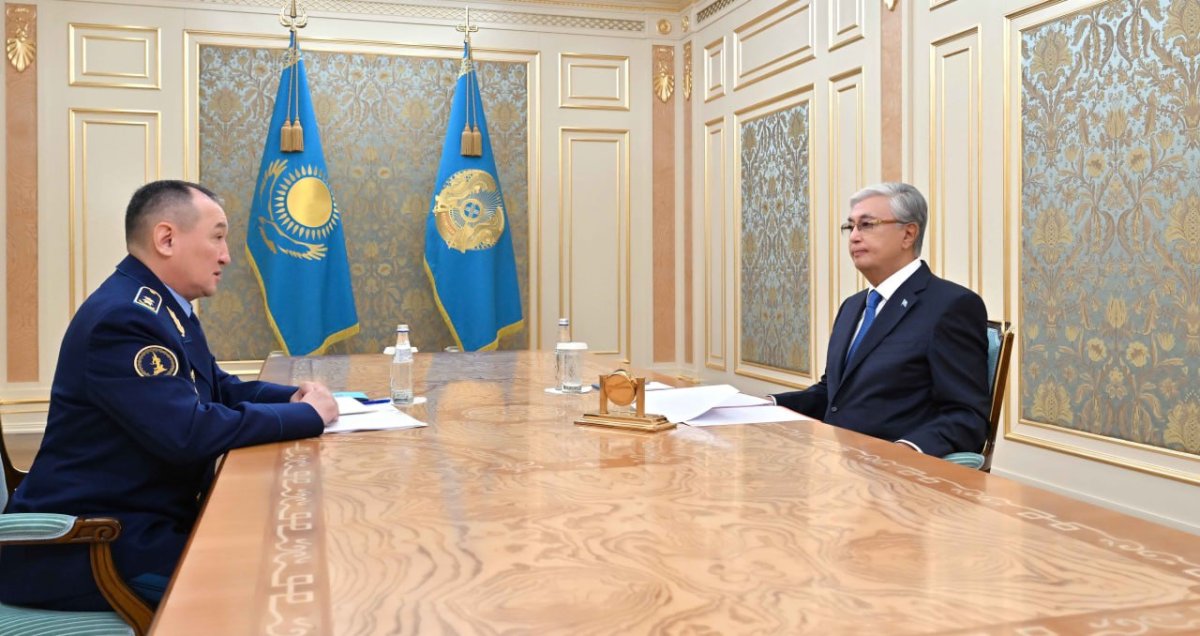 Президент Қорғаныс министріне әскери қызметтің қауіпсіздігін қамтамасыз етуді тапсырды
