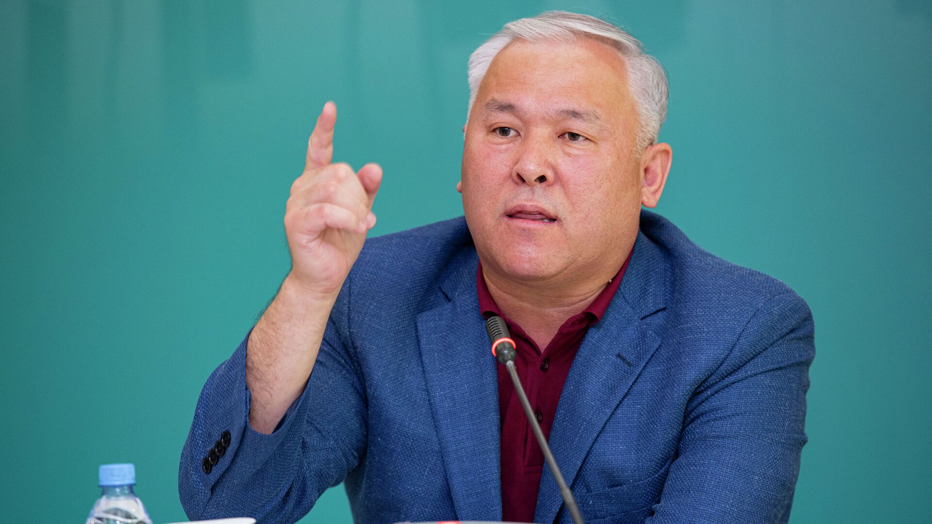 «Тісті зейнетақы қорынан емдеу мүмкін болмаса, МӘМС арқылы рұқсат берілсін» – депутат
