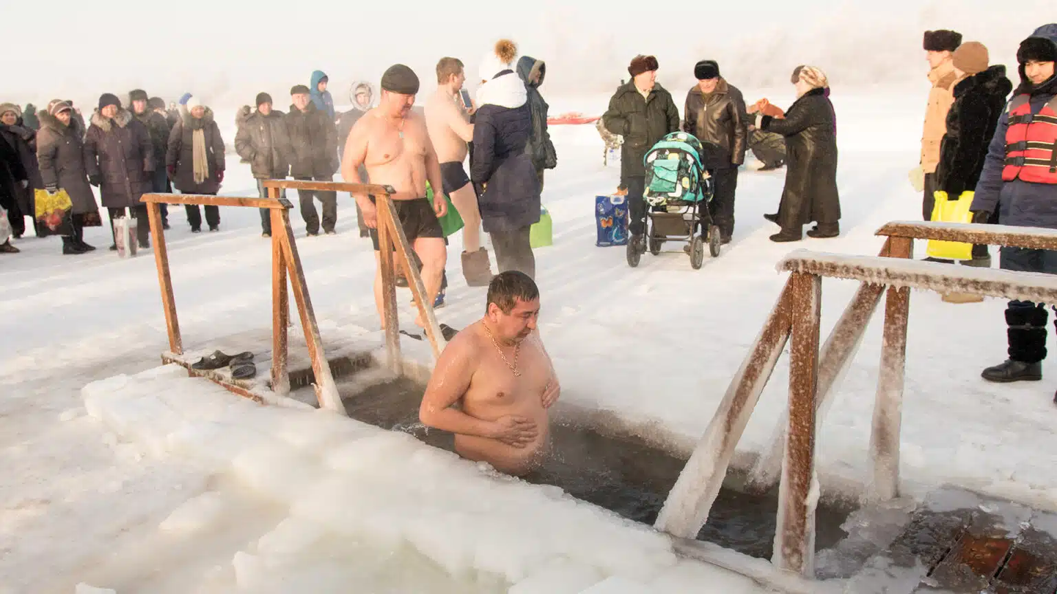 Крещение рәсімі жақындап қалды. Нені ескеру керек?