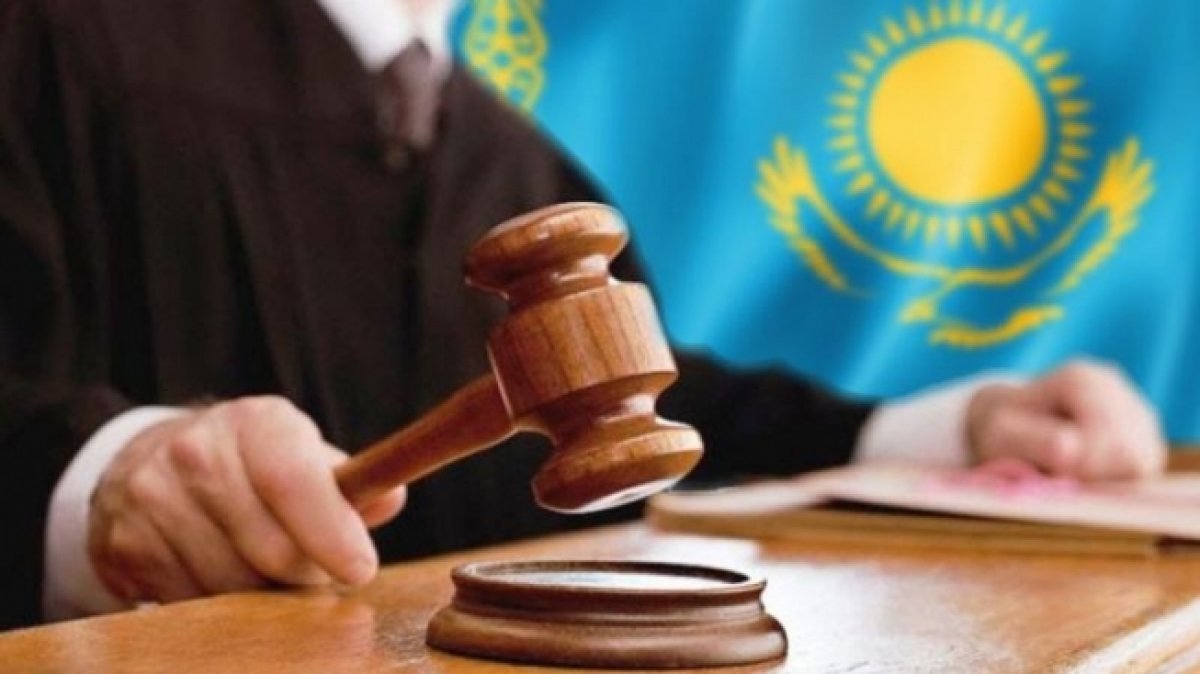 Астанада мас кезінде көлік жүргізген судья қызметінен босатылды