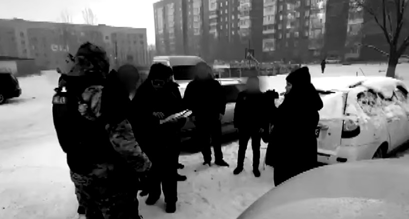 Қарағандыда біреудің үйінен іші құнды затқа толы сейфті көтеріп кеткен күдікті ұсталды
