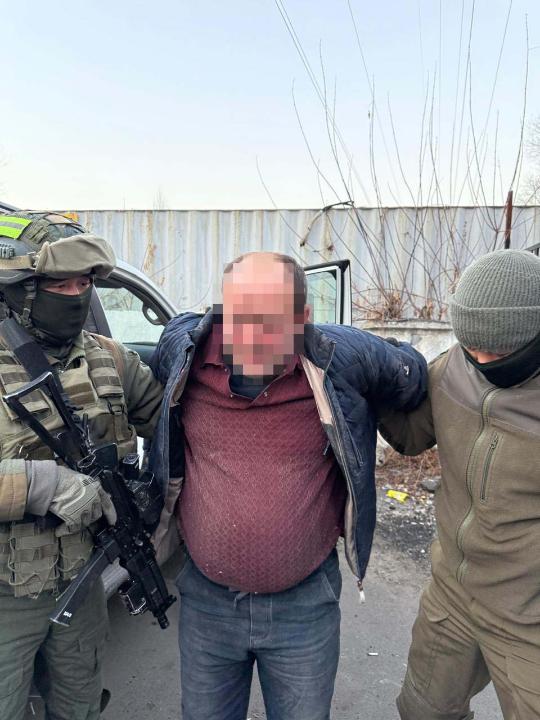 Алматыда ер адам есірткінің ірі партиясымен ұсталды - ҰҚК