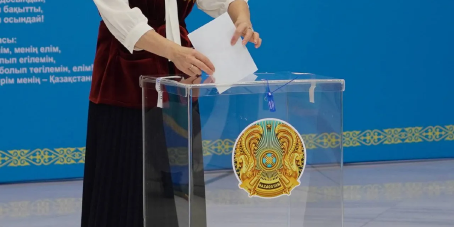 Exit poll: Референдумға қатысқандардың 86,7%-ы жаңа Конституцияны қолдаған