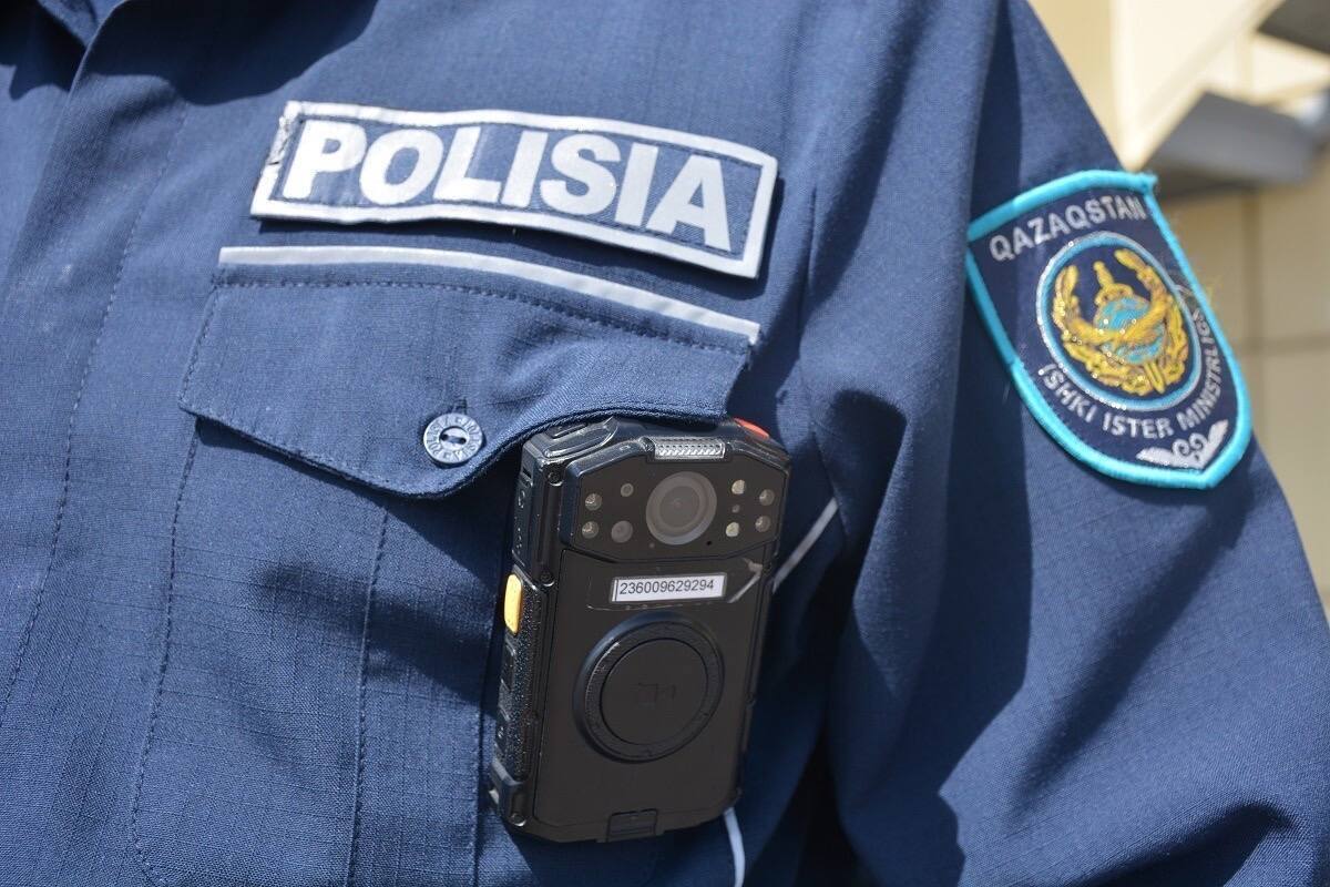 Астанада қоғамдық орында кальян шеккендер жауапқа тартылды
