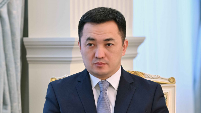 Айбек Дәдебайдың немен айналысатыны белгілі болды