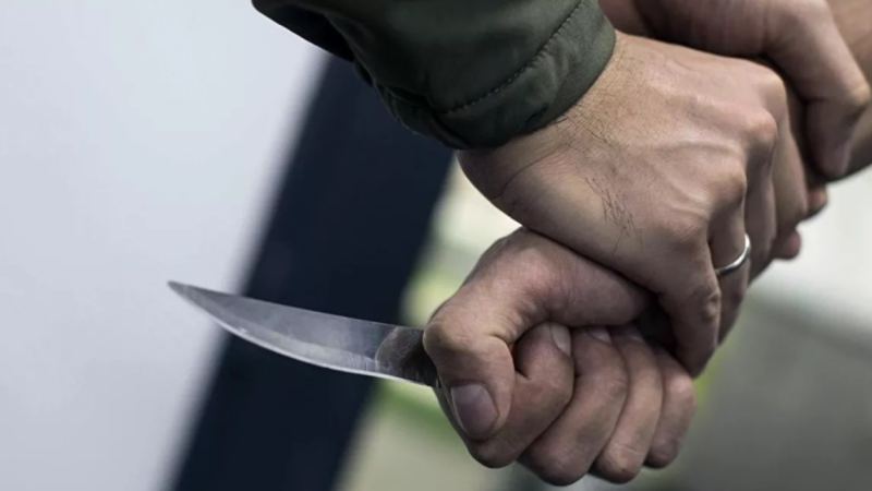 Алматыдағы түнгі жанжал: пышақ жарақатынан кейін алты күдікті ұсталды