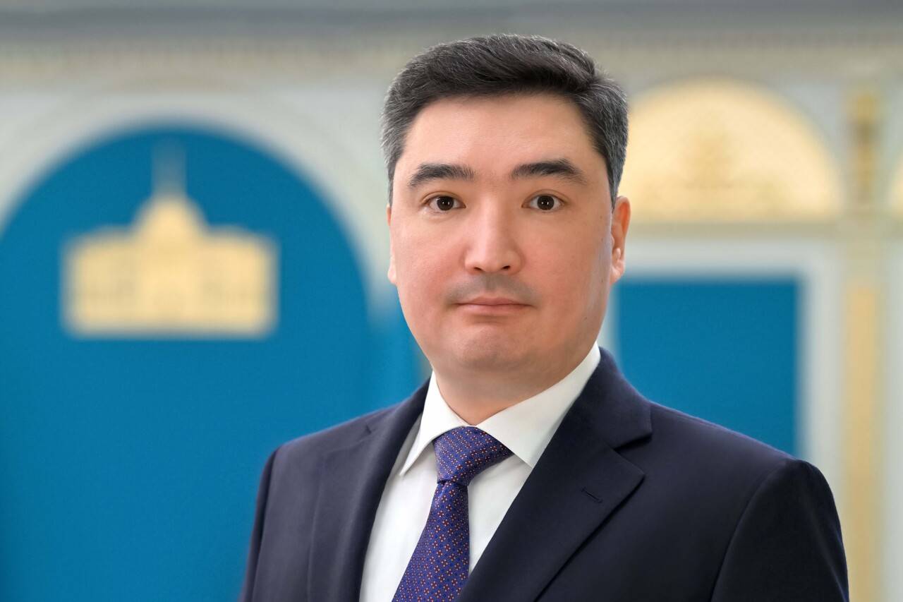 Тоқаев Олжас Бектеновті премьер-министр қызметінде қалдыруды ұсынды: депутаттар қолдады
