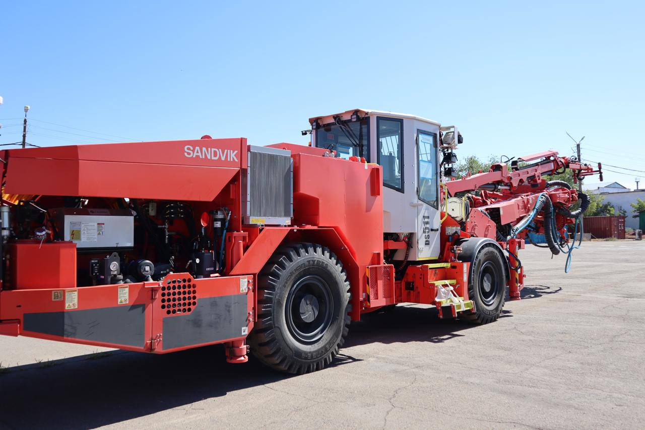 Қазақмыс «Батыс» кенішіне қауіпсіздігі жоғары жаңа Sandvik DS511 техникасын жеткізді