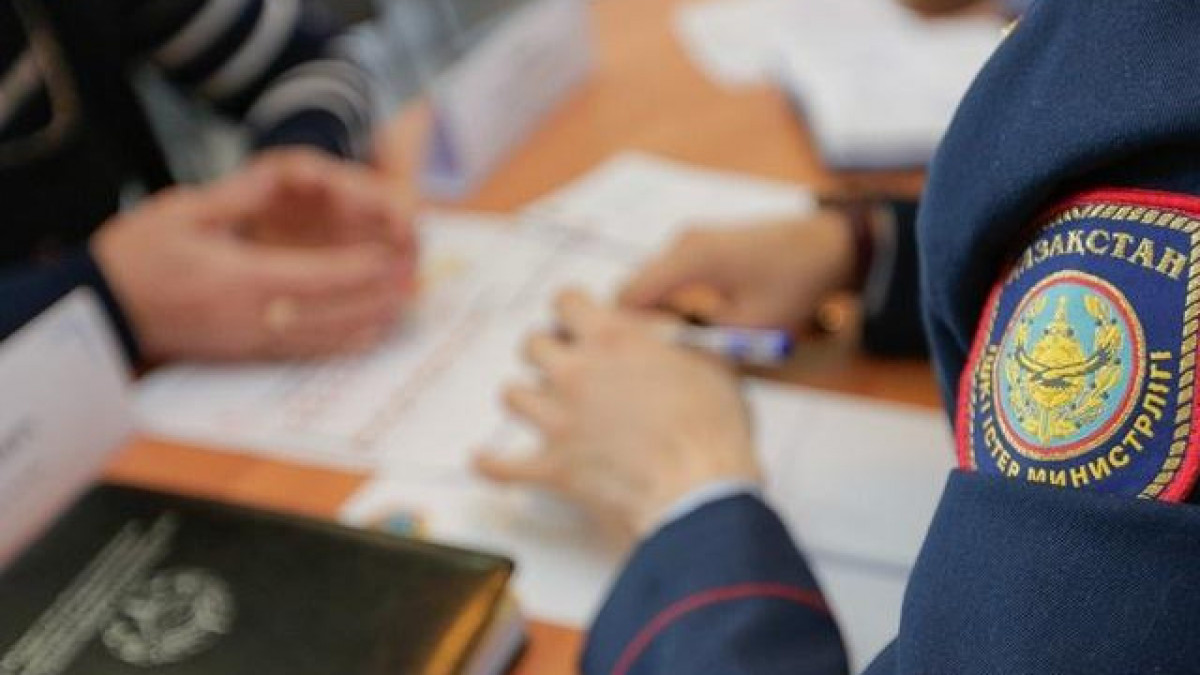 Ақтөбеде ер адам мектеп оқушысымен байланыста болды деген күдікке ілінді