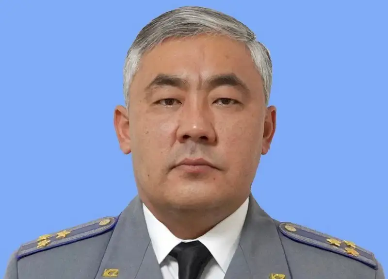 Айдос Мырзахметов Қорғаныс министрі болып тағайындалды