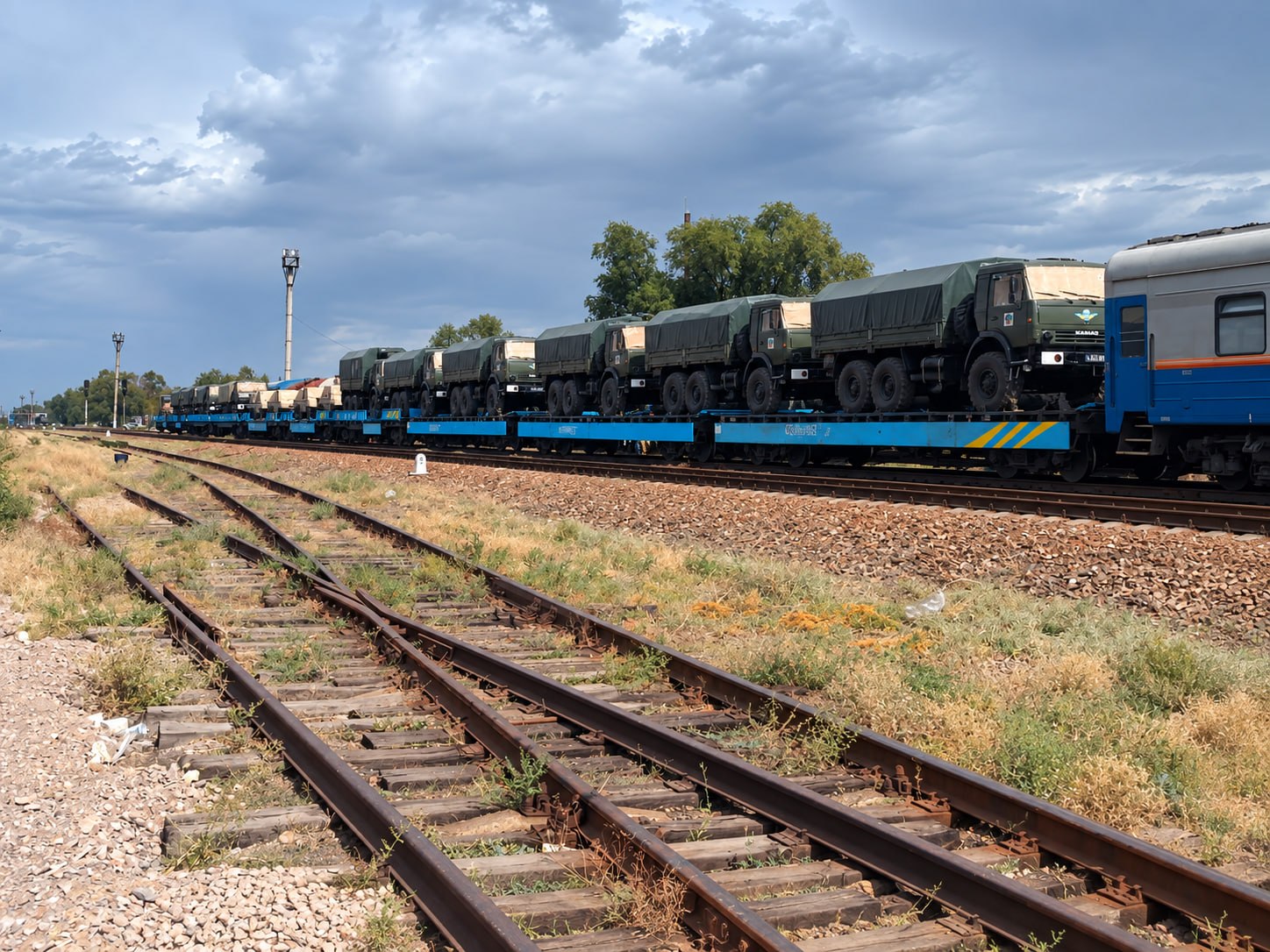 Қазақстаннан Ресейге әскери техника мен сарбаздар жеткізіледі