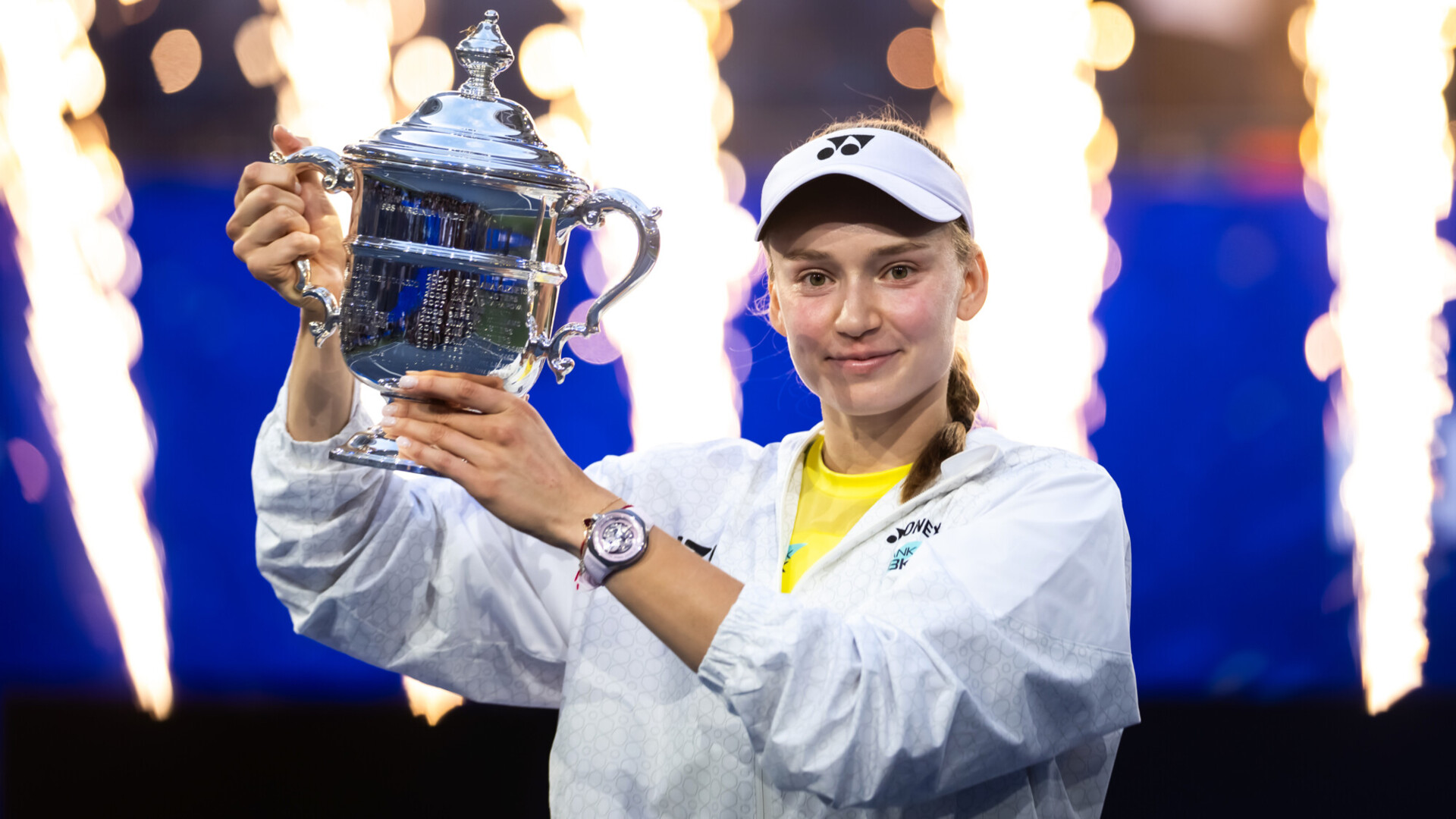 Елена Рыбакина Қазақстанға келіп, US Open-дегі жеңісін елмен бірге атап өтпек