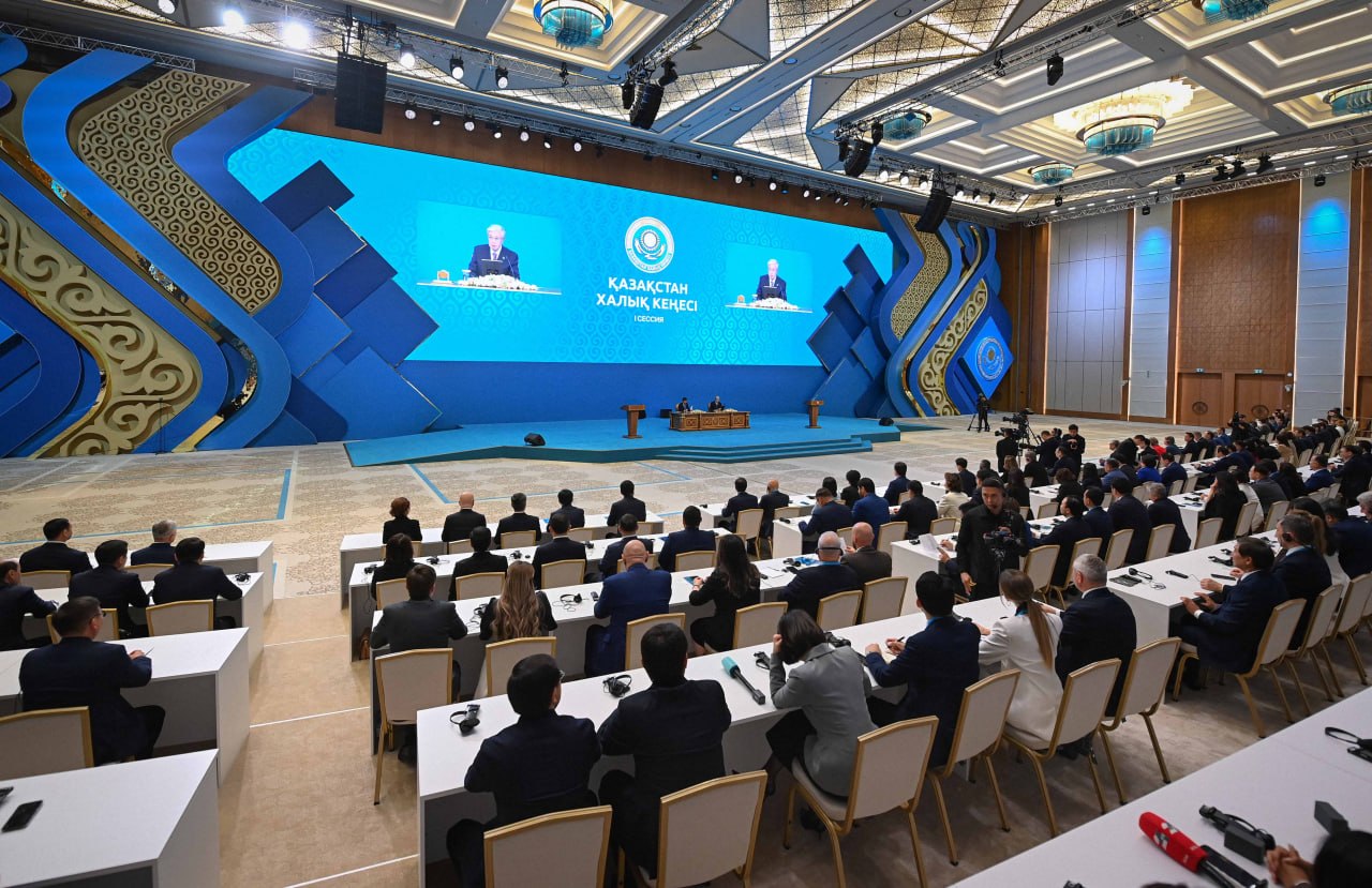 Тоқаев Халық Кеңесі мен Құрылтайдың міндетін нақтылады
